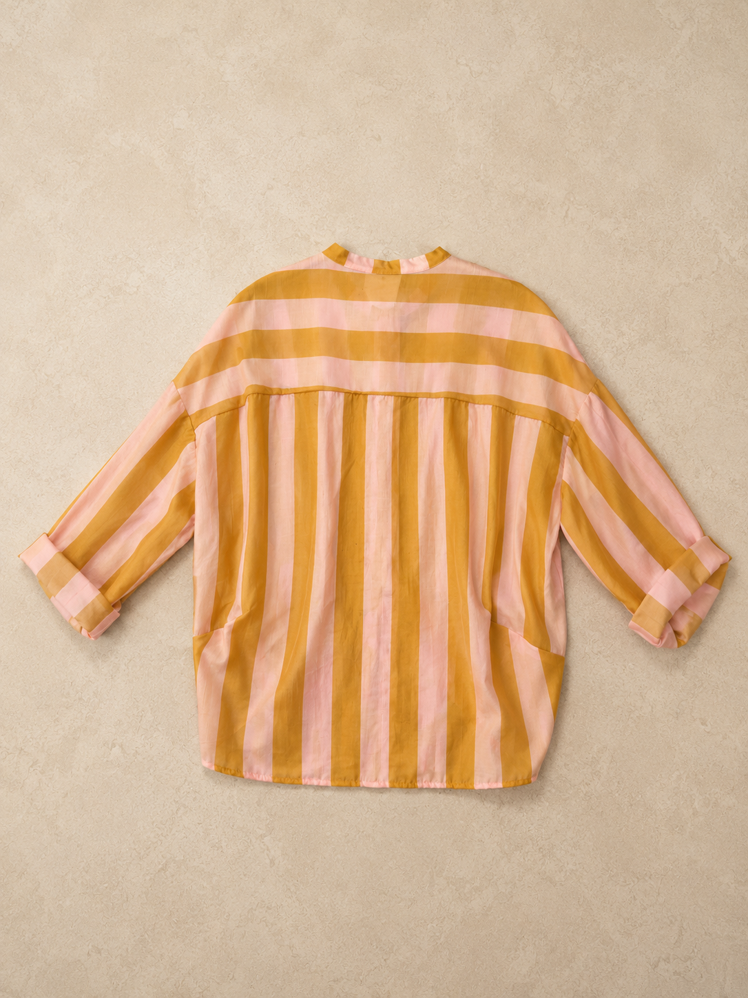 Camicia a righe con nodino gialla