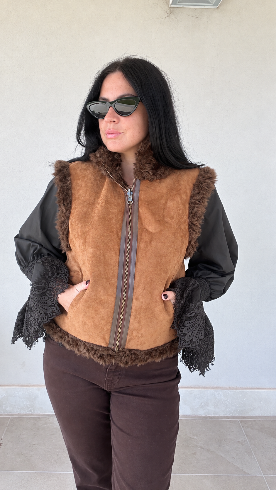 Gilet aviatore in ecopelle scamosciata camel