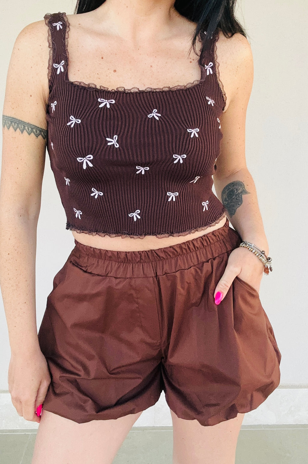 Shorts a palloncino tinta unita