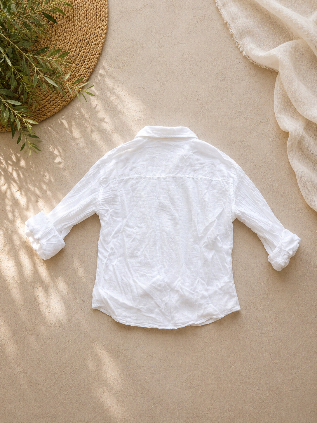 Camicia di cotone  colletto con nodino davanti bianca