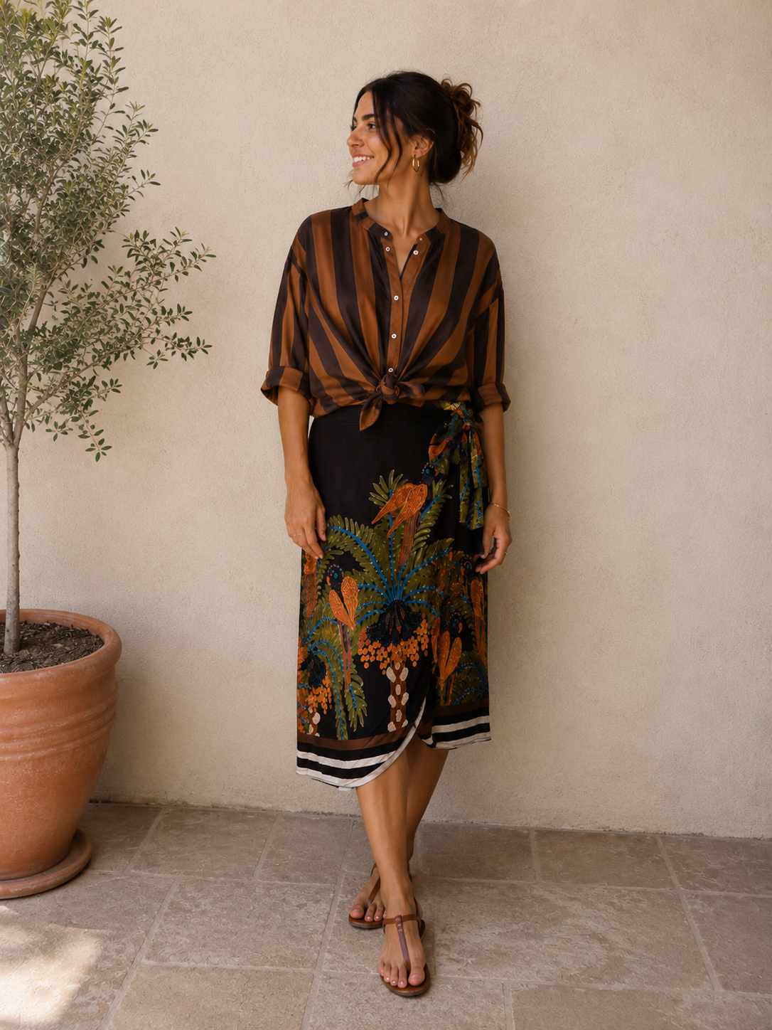 Camicia a righe con nodino marrone  e ruggine