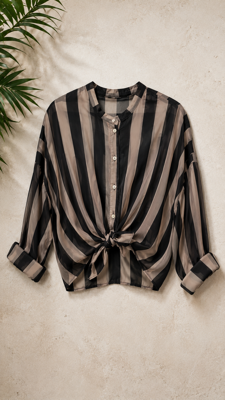 Camicia a righe con nodino beige