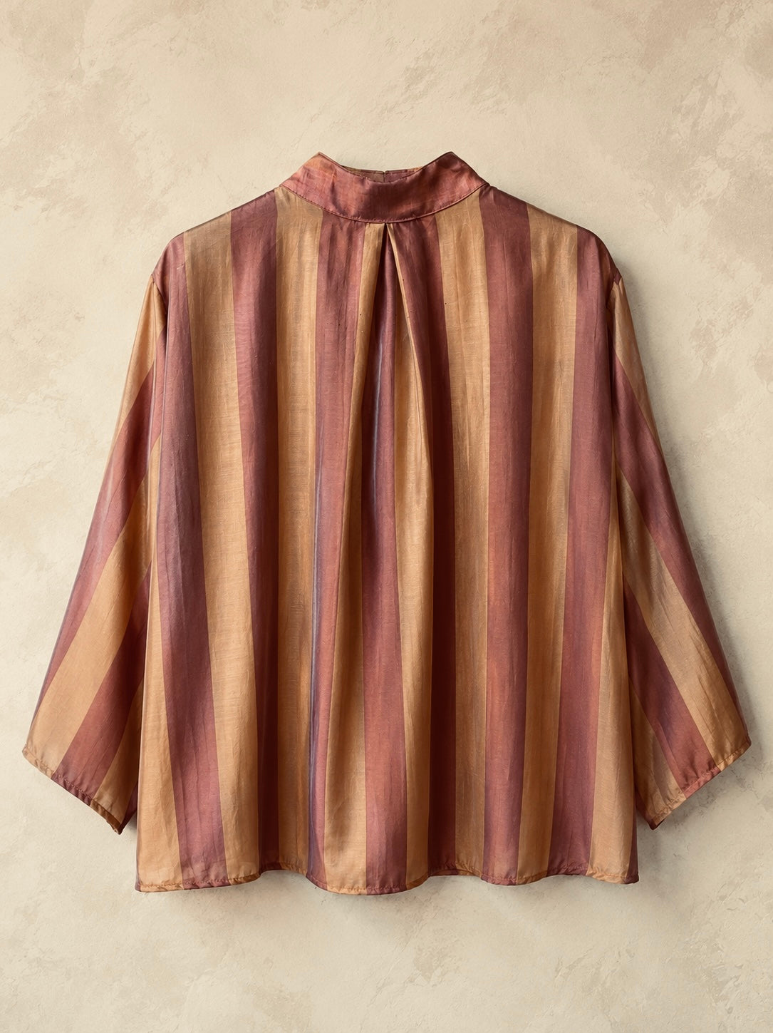 Camicia a righe oro