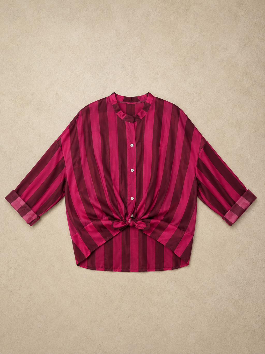 Camicia a righe con nodino bordeaux
