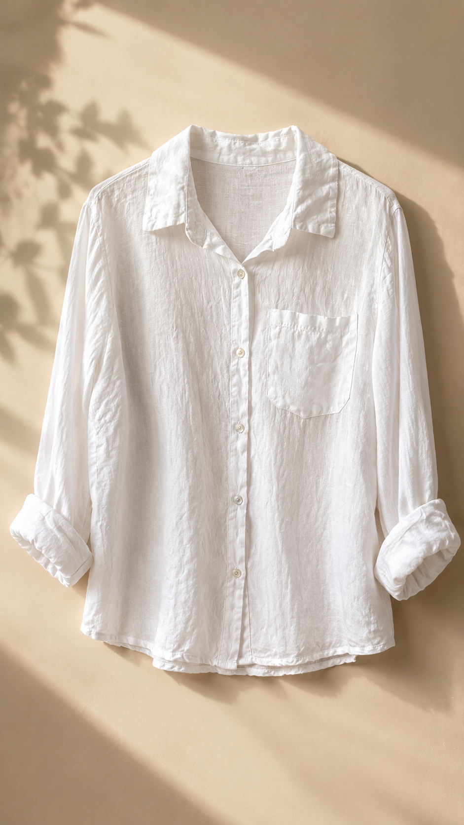 Camicia di lino bianca con taschino