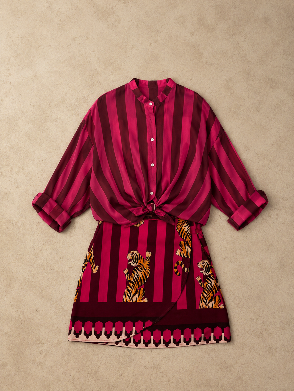 Camicia a righe con nodino bordeaux